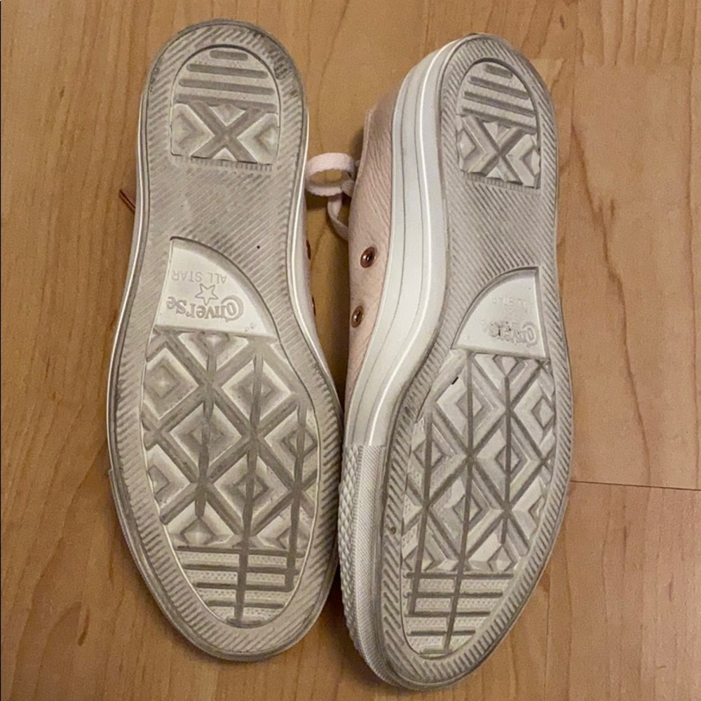 Converse - Picture 4 of 12